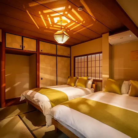 Chikyuutabikazoku　Kintetsu-Nara Ekimae Apartment Exterior photo