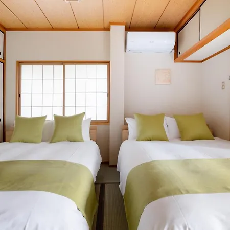 Chikyuutabikazoku　Kintetsu-Nara Ekimae Apartment Exterior photo